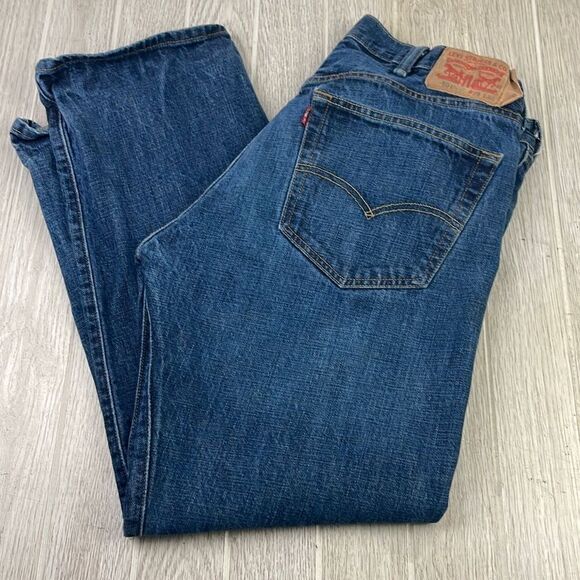 Levi's Strauss & Co. Classic Button-fly Straight Leg Jeans Blue Size W38 L30 - Picture 1 of 9